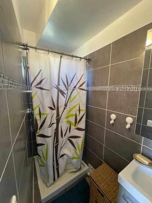 Апартаменты Le Provencal - Hyper Centre - Clim - Terrasse Каси Экстерьер фото