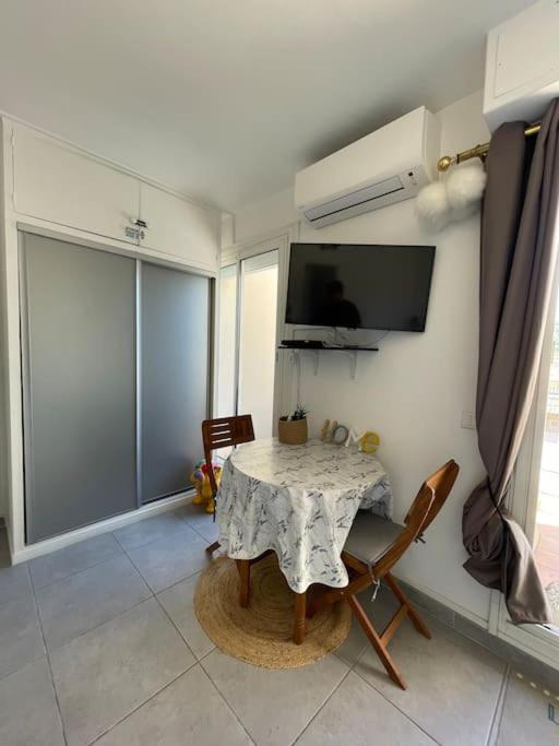 Апартаменты Le Provencal - Hyper Centre - Clim - Terrasse Каси Экстерьер фото